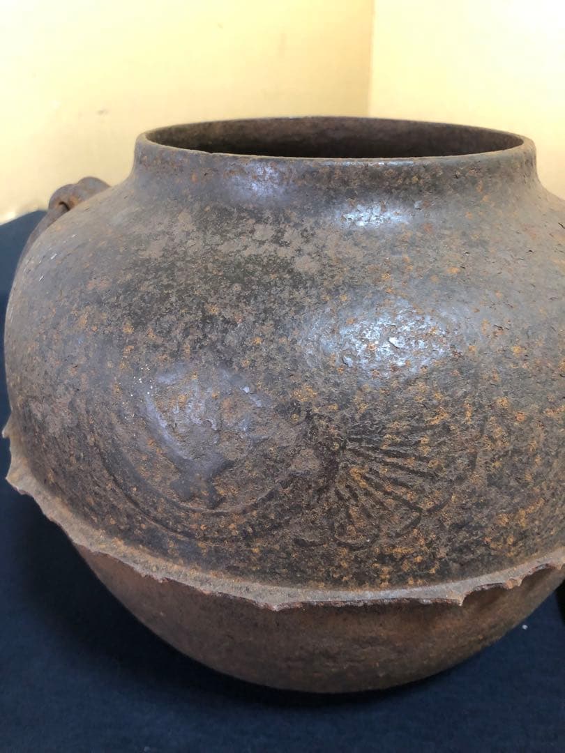 《R》菊丸地紋 繰口釜 天描作 釜師 大西清右衛門 箱書 共箱 260205く5