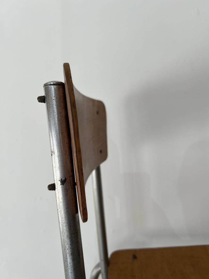 ビンテージフランス　1940年代　カンチレバー　❷ スチールパイプ　チェア　木製