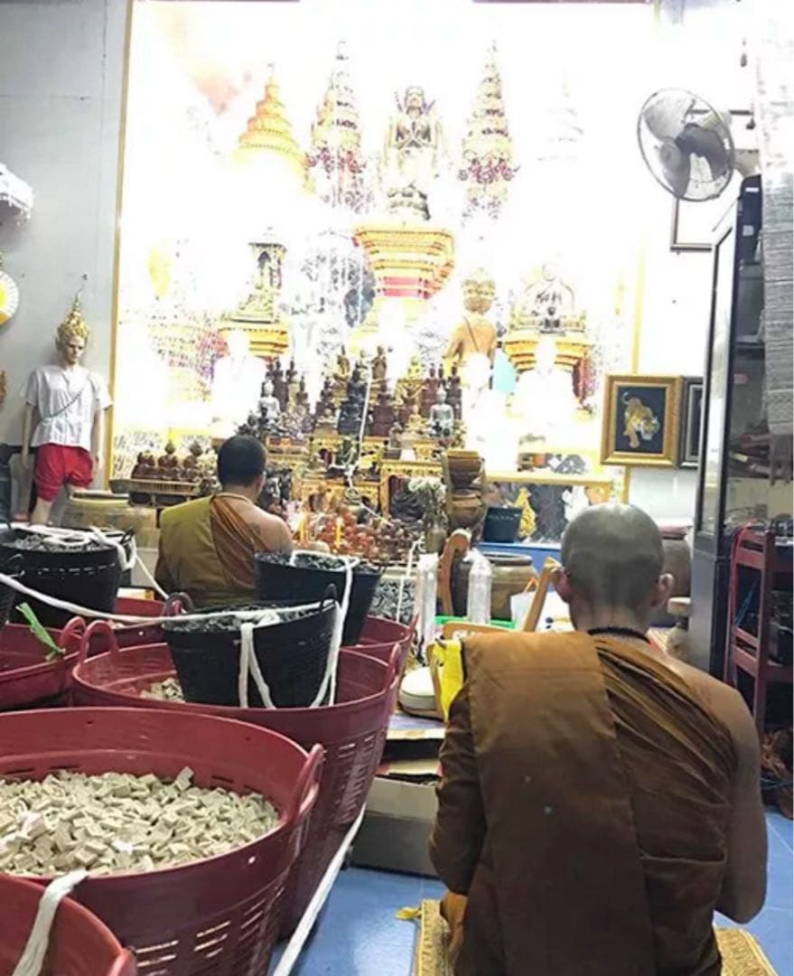 入手困難　億万長者人形富　フォーチュンリッチマネー　{ラスト2個} プラクルアン