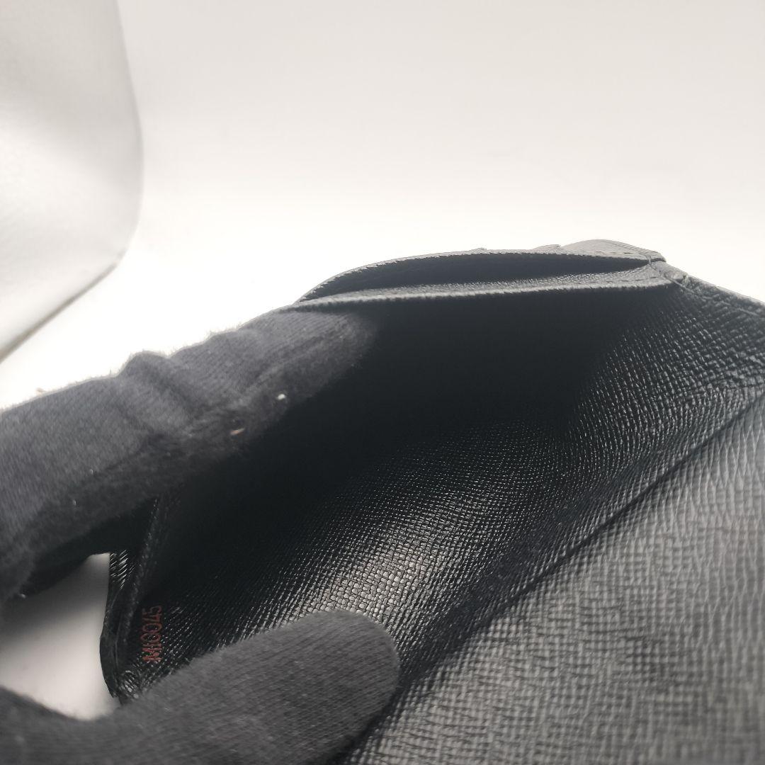 ルイヴィトン　折財布　財布　エピ　ヴィエノワ　がま口　ブラック