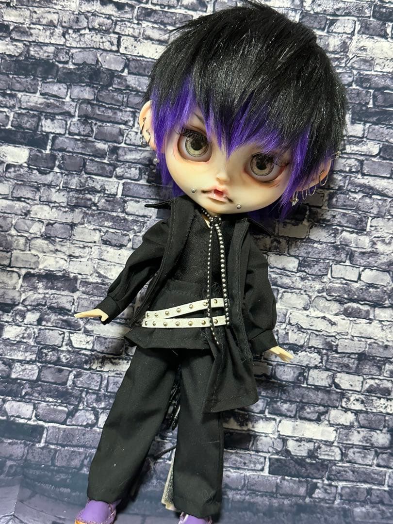 ⋆*⋆様 アイシードール 本体男の子　ボアウィッグ　OF付き　カスタムアイシード