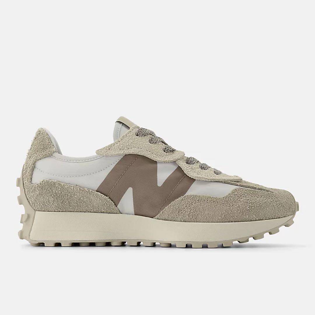 New Balance スニーカー U327WAB