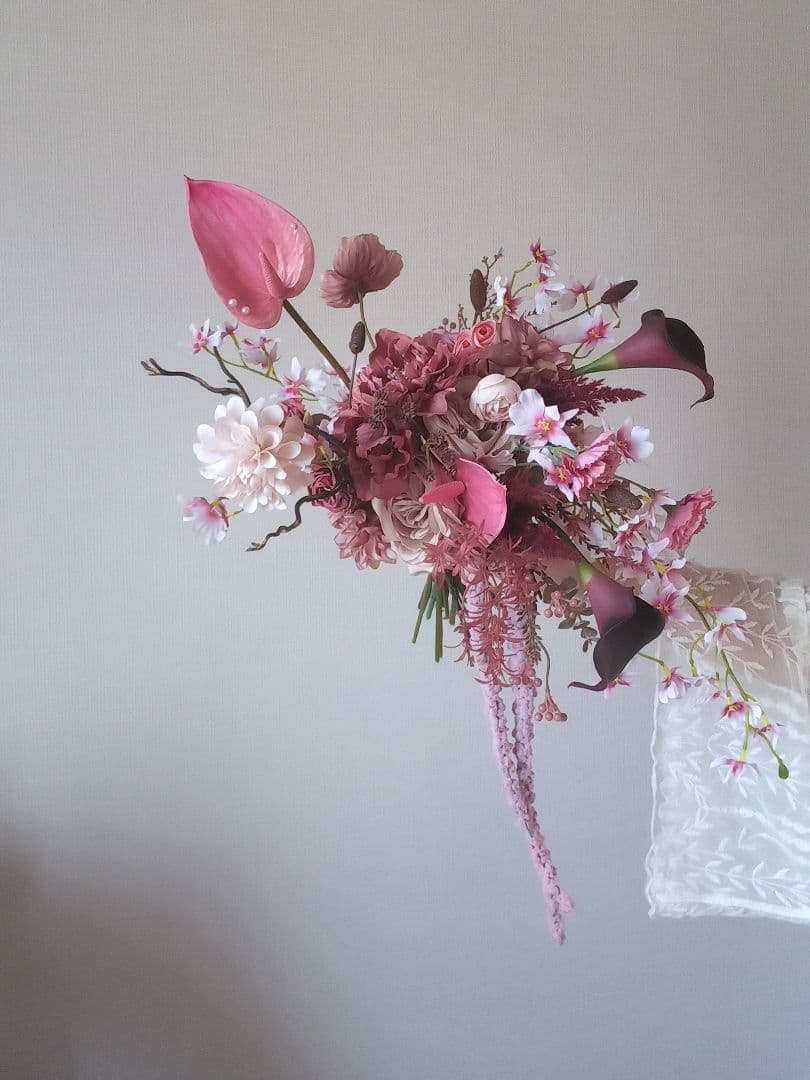 ボルドー　ピンク　アンスリウム　アマランサス　ウェディングブーケ　造花　結婚式