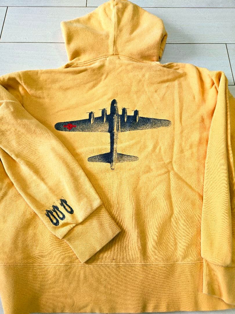 出品直後限定セール！レア柄！パウエルペラルタ　パーカー　爆撃機