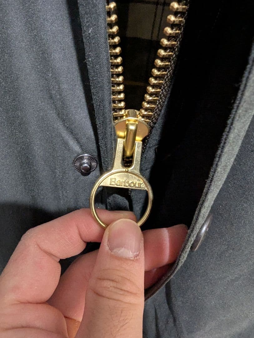 Barbour OS BORDER 40 タグ付き 23AW