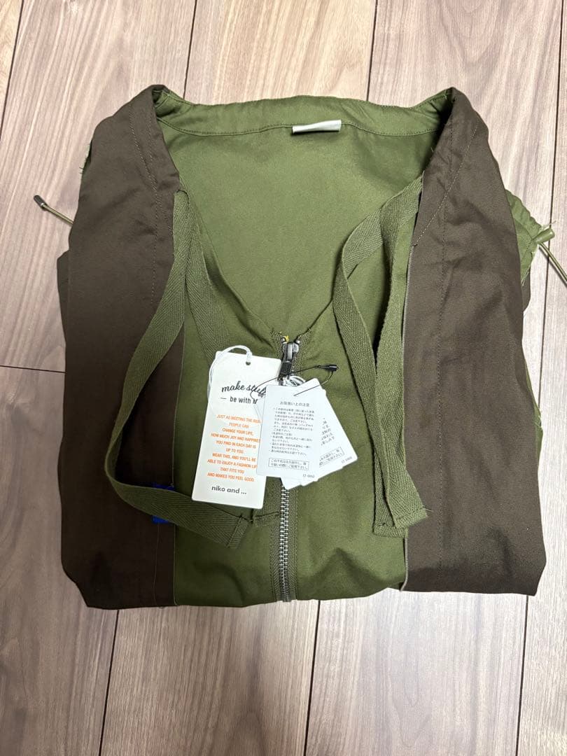 新品タグ付き ニコアンド Misayoミリリメイクジャケット カーキ