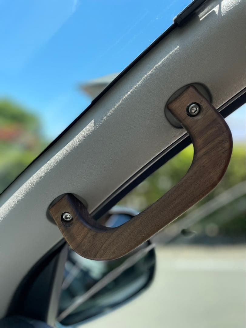 ウォールナット アシストグリップ　5点セット、ワゴンハイエース用