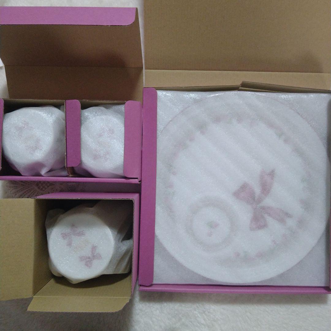 【新品】フェイラー ハッピーモーメント　✩マグカップ✩プレート✩プチボール2個