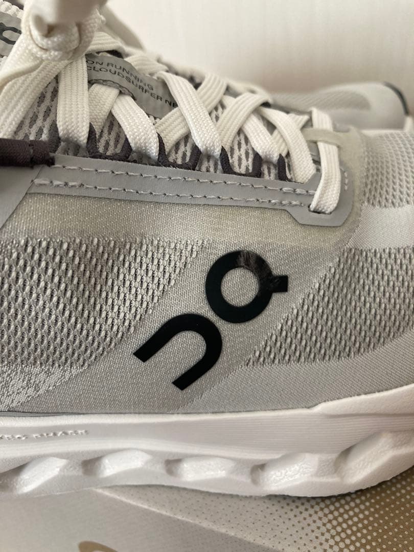 ＊れい様＊オン On Cloudsurfer Next 23cm