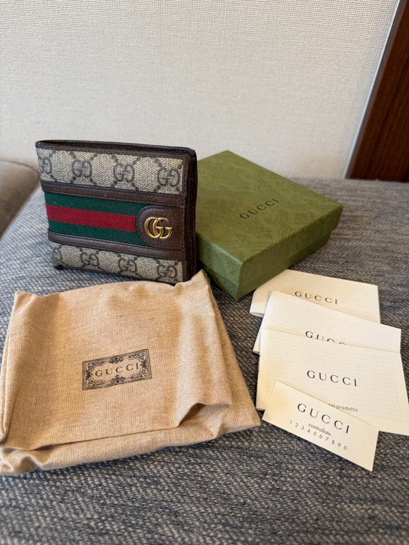 GUCCI 二つ折り財布 ベージュ/グリーン/レッド