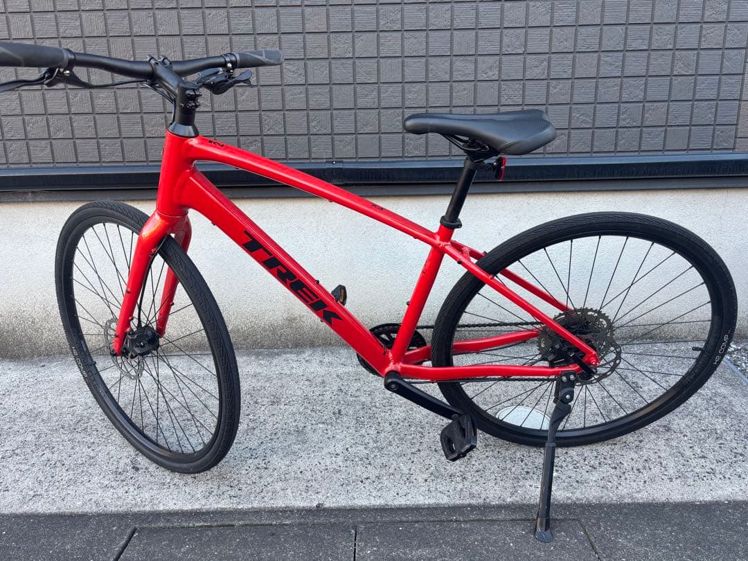 Trek クロスバイク FX2 GEN4 2024 引き取り限定