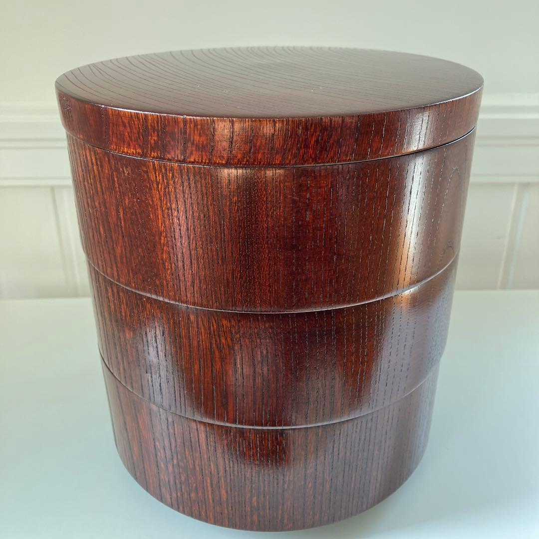 樹齢200年奥￼飛騨の天然木工芸品　乾燥4年ケヤキ重箱 3段 ダークブラウン