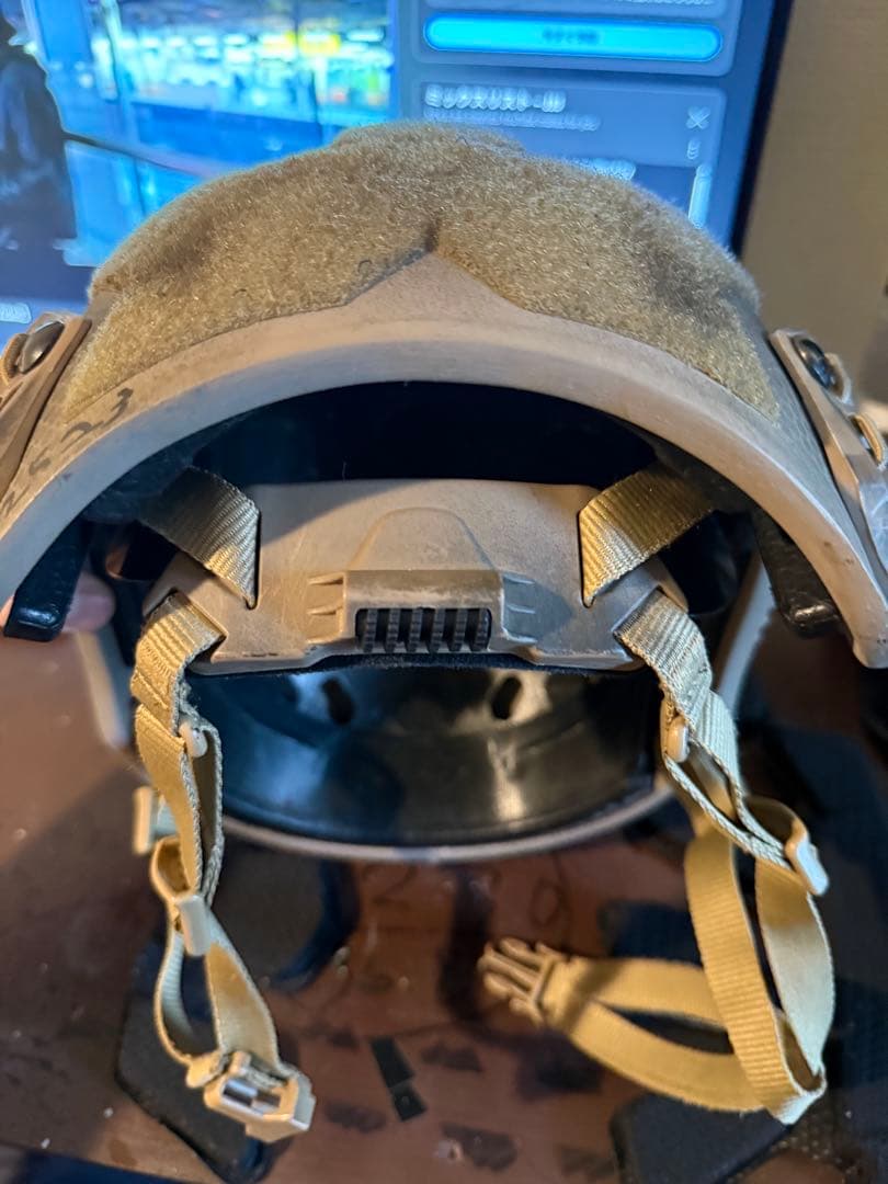 FMA製REVISIONタイプCAIMANバリスティック ヘルメットLサイズ