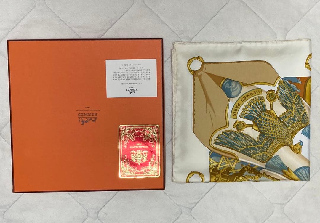 【新品/未使用】エルメス　HERMES /最高級品/ 総柄シルクスカーフ