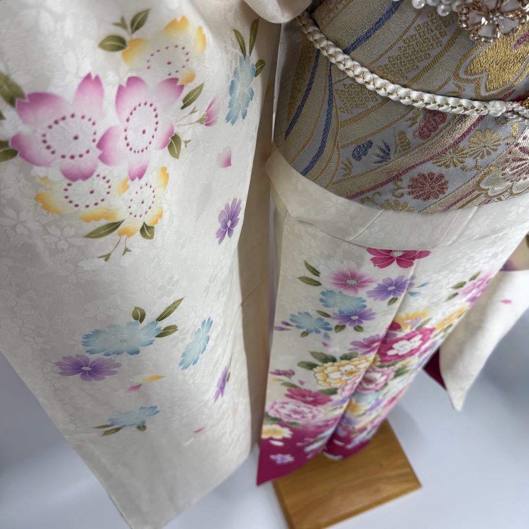 京都きもの友禅　豪華振袖8点フルセット　正絹 　成人式　お正月　パーティ　白地