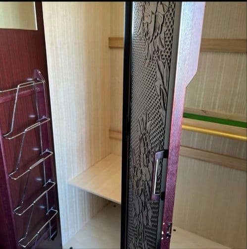 鎌倉彫りクローゼット