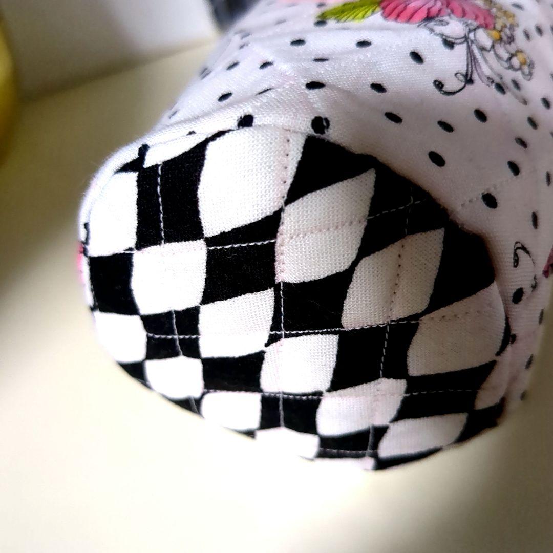 ロラライハリス　ハンドメイド　ペットボトルカバー