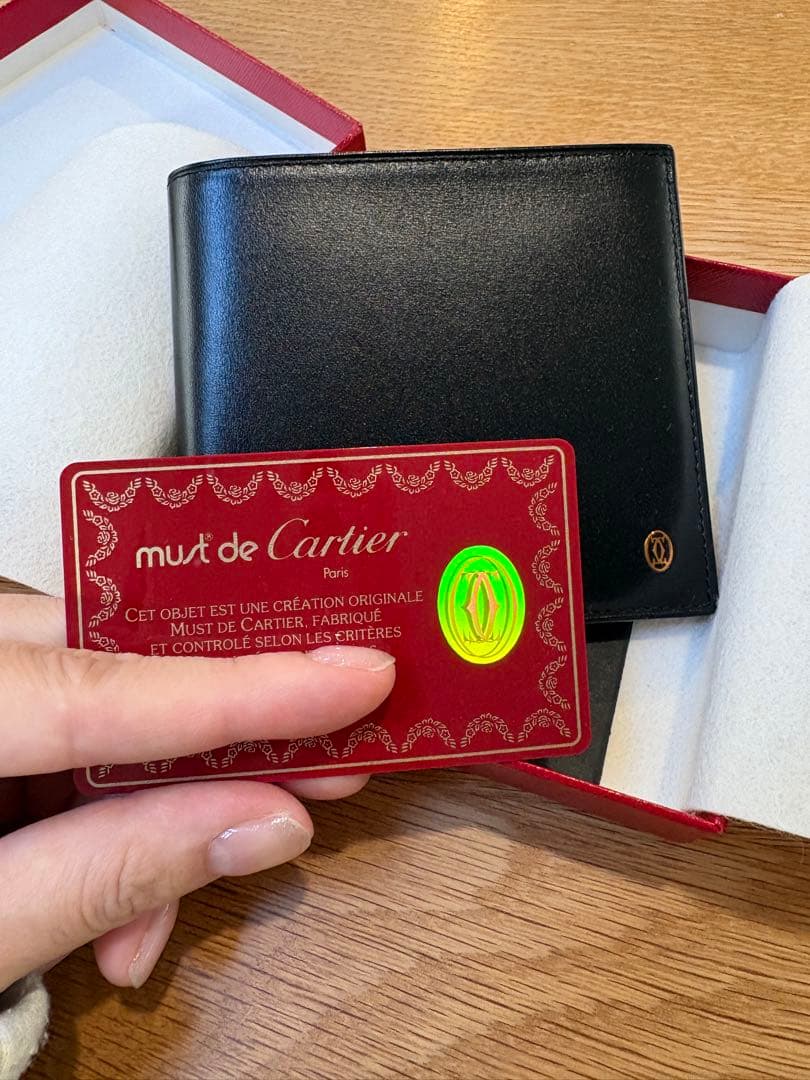 Cartier 二つ折り財布 ブラック レザー