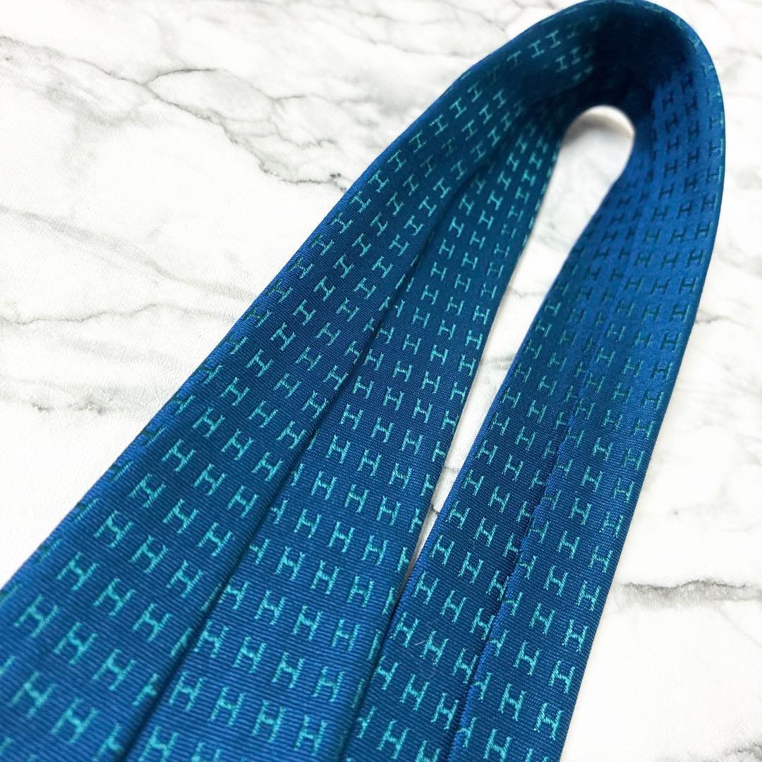 ✨未使用タグ付き箱付き✨HERMES ファソネ　H柄　ブルー系　ネクタイ