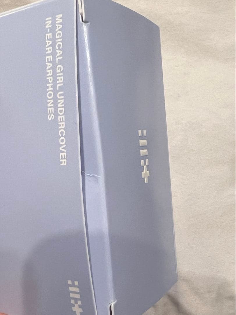 ILLIT bomb Merch イヤホン イヤモニ風