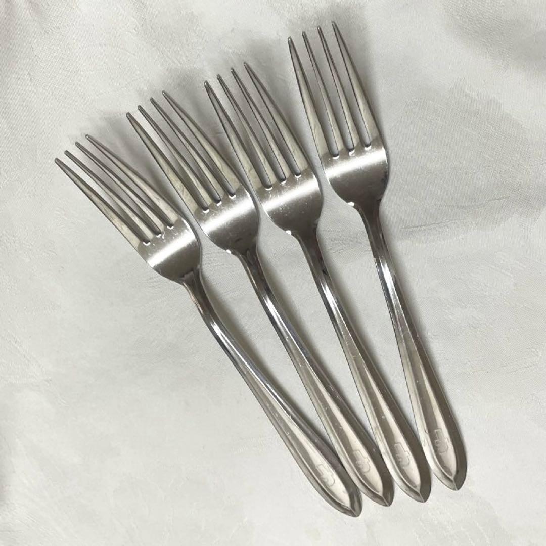 familiar☆レア　食器セット　ファミリアチェック　限定品　お皿　カトラリー