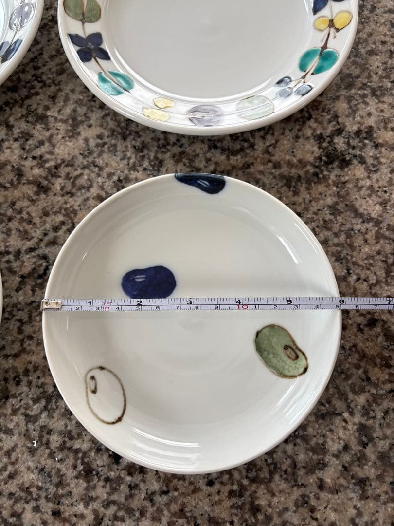 徳永遊心さん　九谷青窯　色絵繋ぎ2枚　そら豆2枚