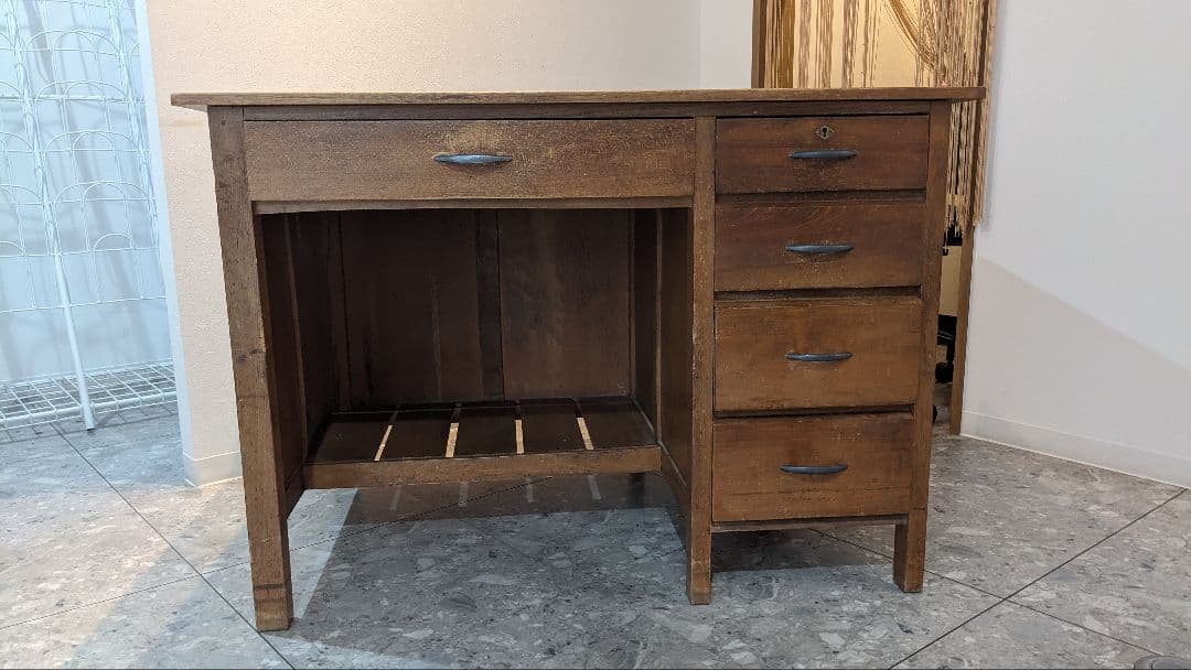 【昭和レトロ】木製机 デスク 引き出し付き アンティーク 古道具 5引き出し