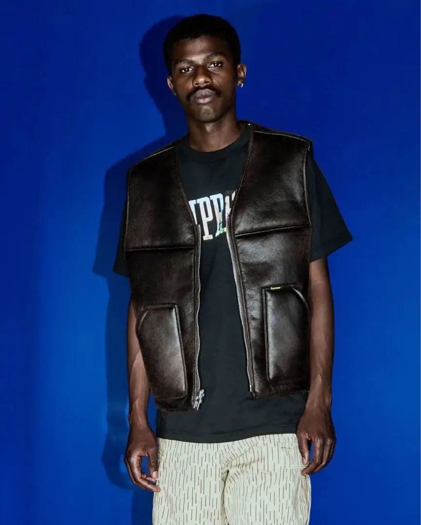 ジャケット・アウター Supreme Reversible Faux Shearling vest