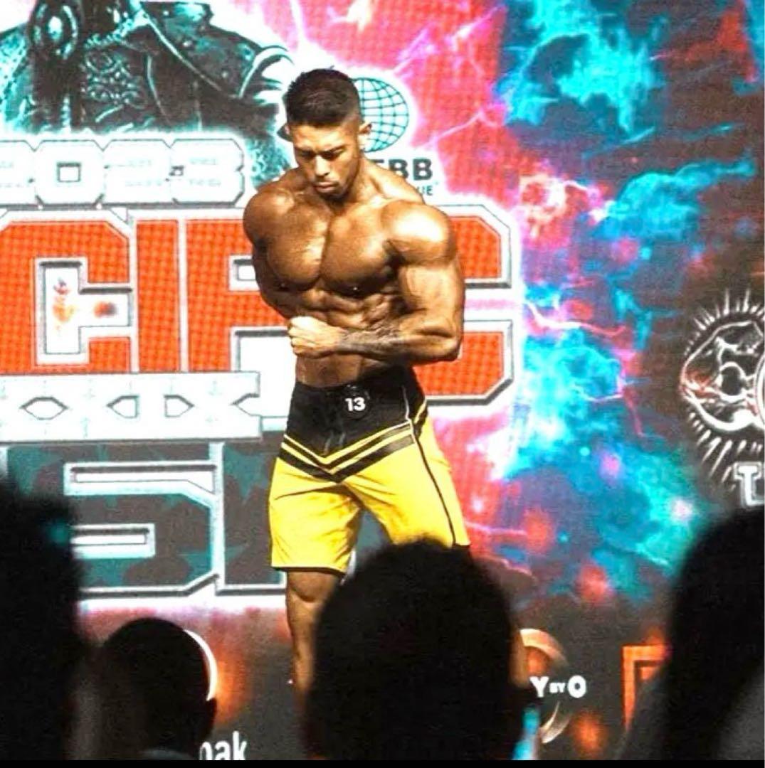 ⭐︎【公式完売品　未使用品】⭐︎ LYFT リフト　サーフパンツ　L