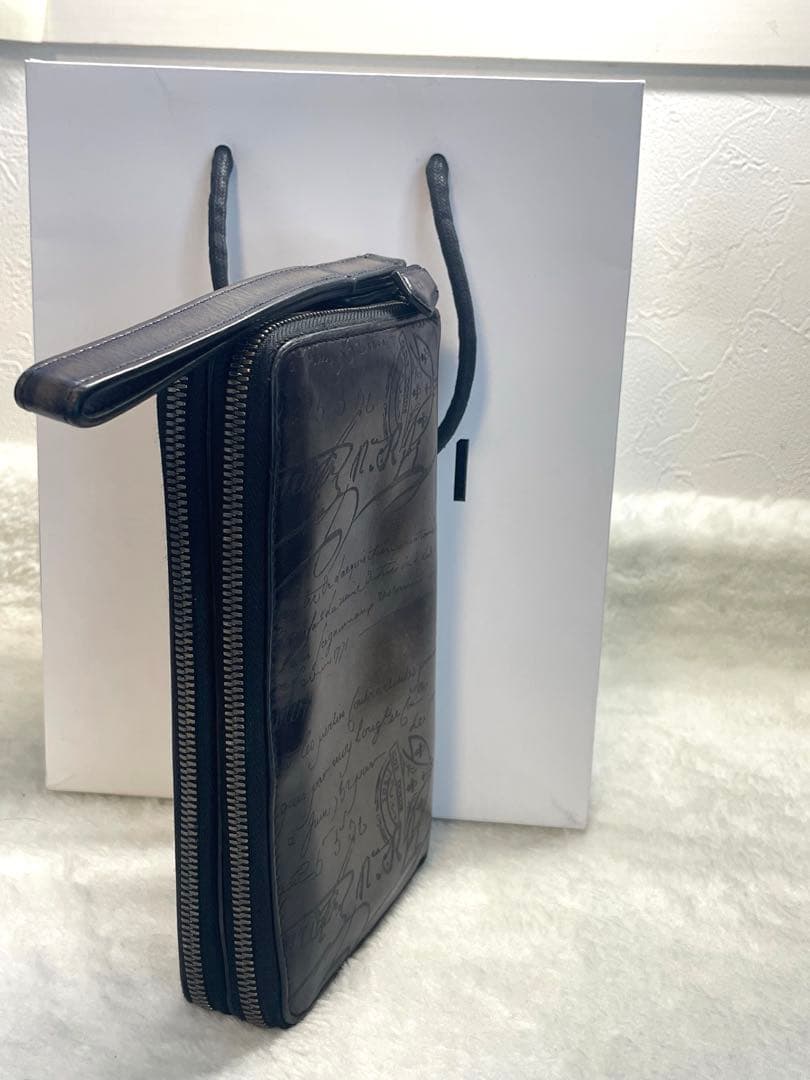 ピコレ‼️ベルルッティBerlutiカリグラフィTALIラウンドファスナー