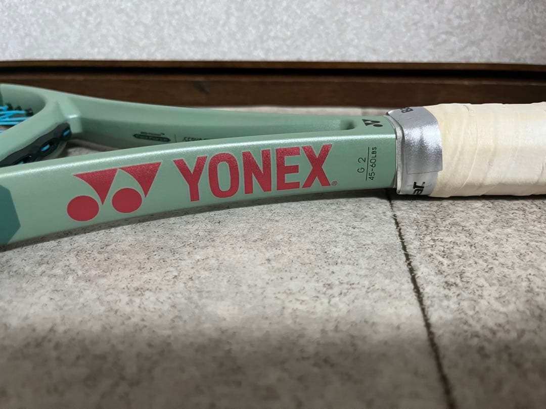 PERFECT 100D 硬式テニスラケット グリーン