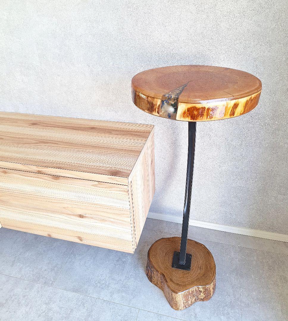 サイドテーブル　栗と山桜　ドライフラワーレジン