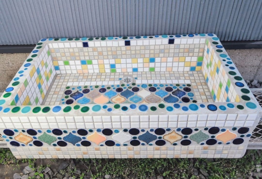 早い物勝ち！レトロタイルシンク！サイズ深型特大（ブルージュエル）一点物