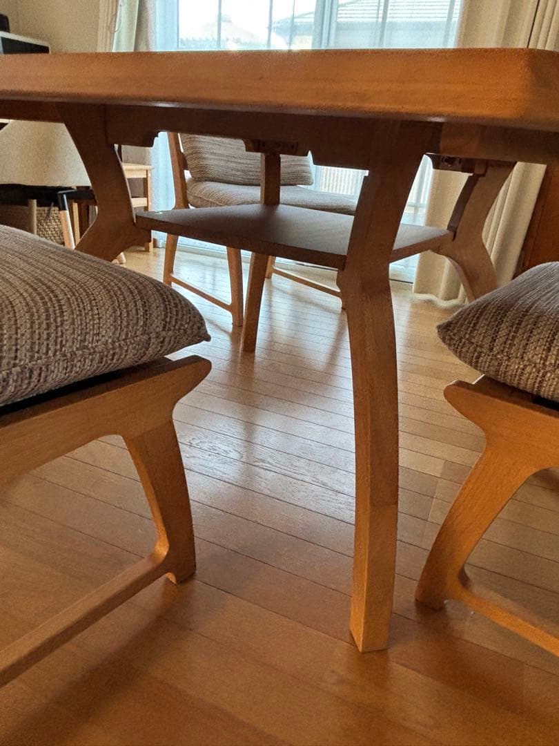 ナチュラルウッド ダイニングテーブルと椅子3脚セット