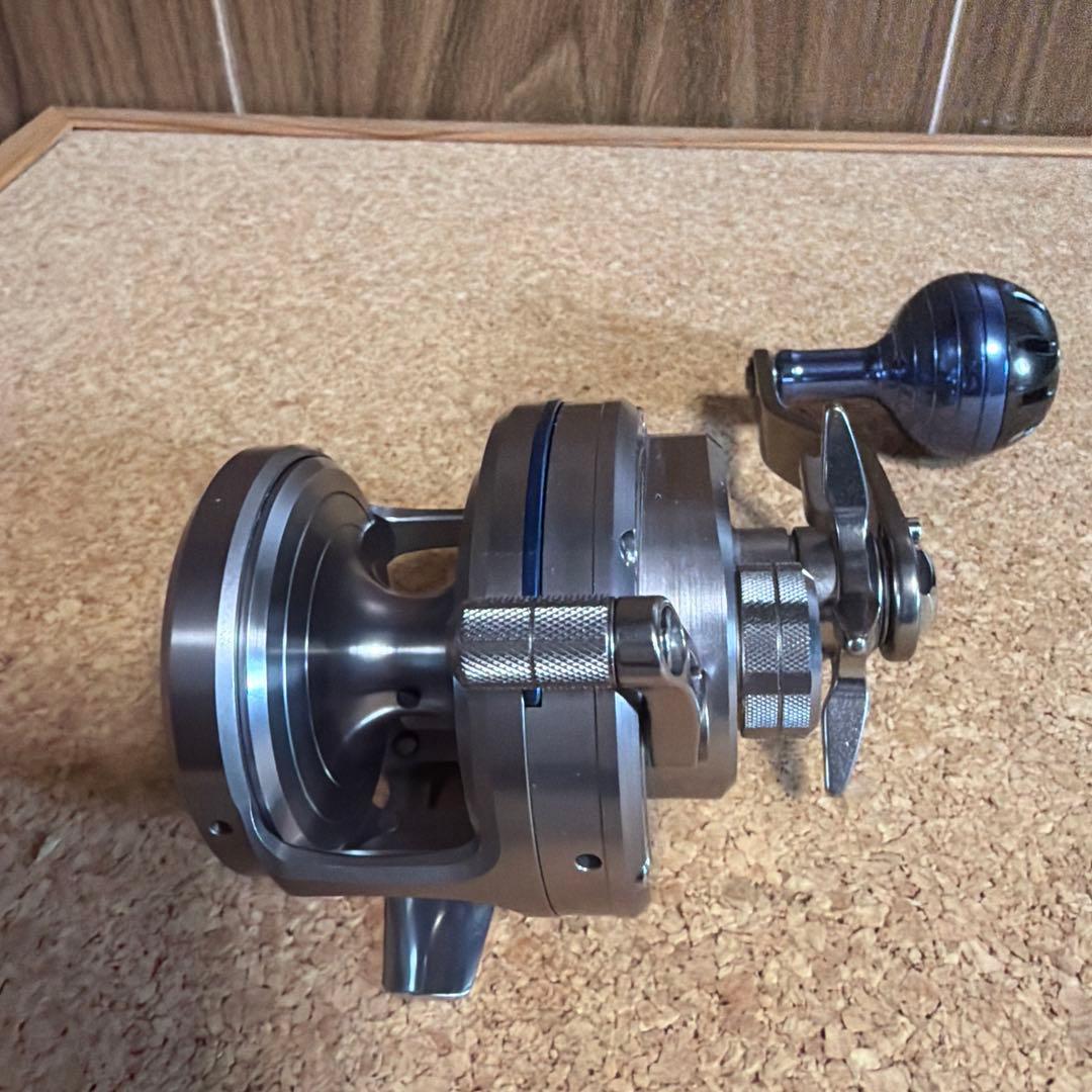 ダイワ 15ソルティガ 35 NH 美品　ハンドル交換