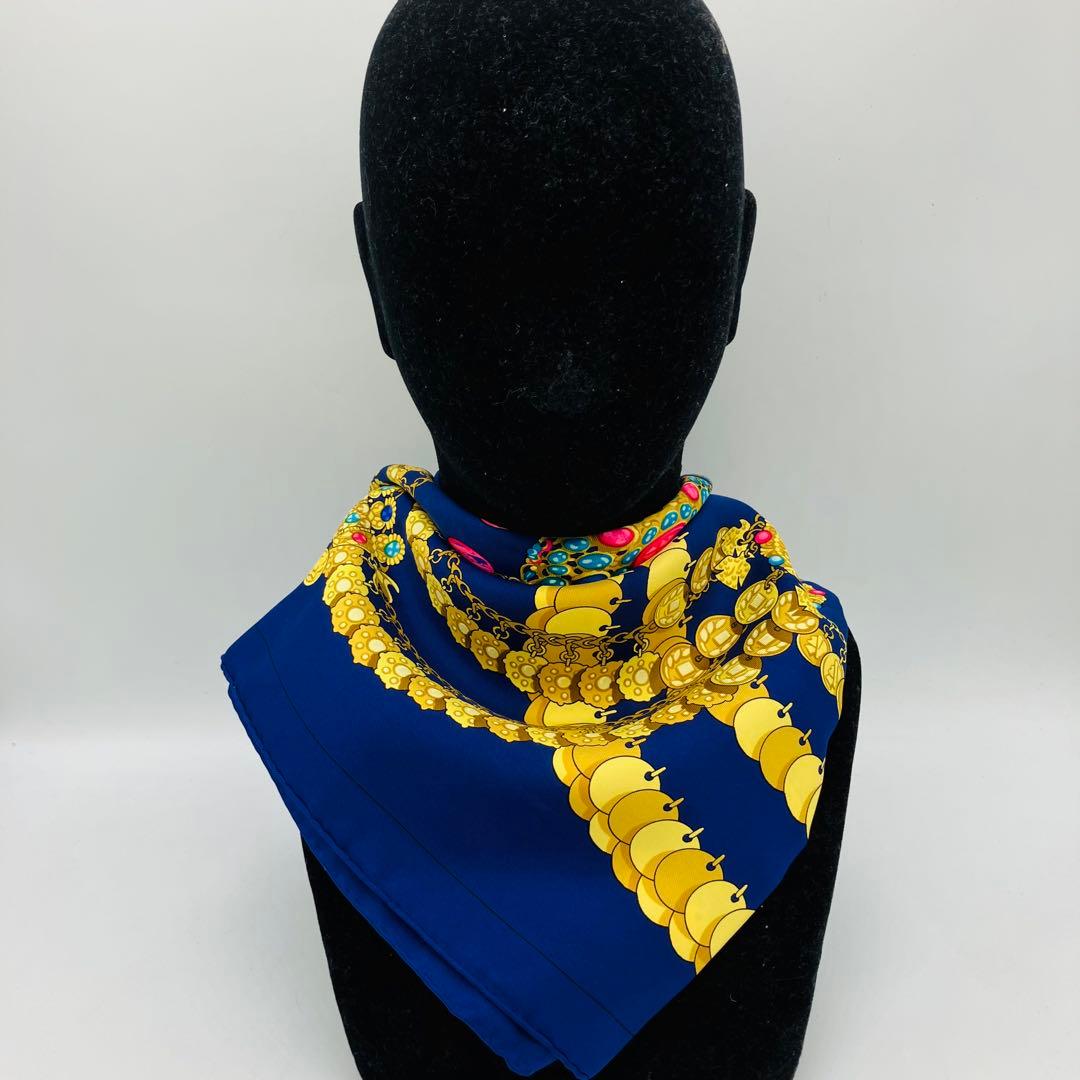 11s30 美品 エルメス HERMÈSスカーフ KOSMIMA シルク100%