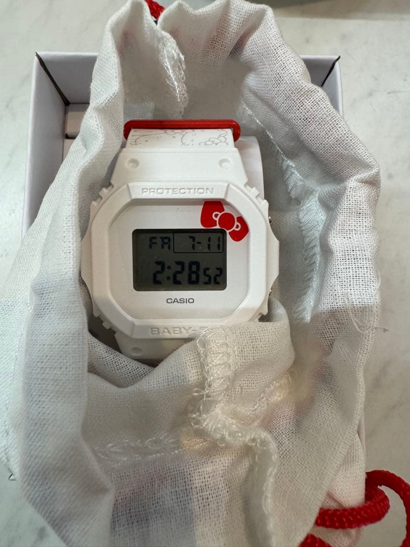 ハローキティー G-SHOCK限定モデル BGD-565KT BABY-G