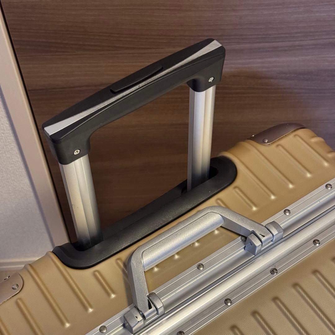 VARNIC ゴールド キャリーケース Mサイズ (73L) スーツケース