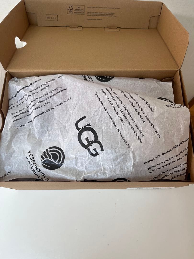 UGG Coquette（コケット）ピンク pink スリッポン