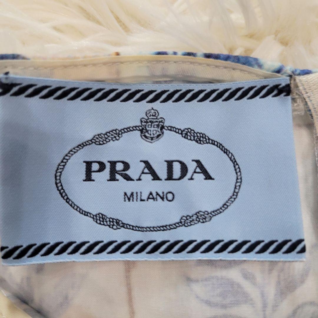PRADA　プラダ　爽やか　ブルー　ワンピース　ドレス　フレア　可愛い　花柄