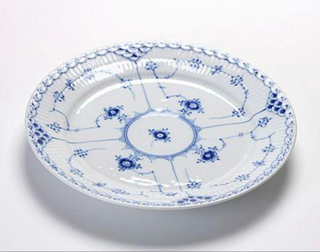 新品ロイヤルコペンハーゲン ブルーフルーテッド ハーフレースプレート27.5cm