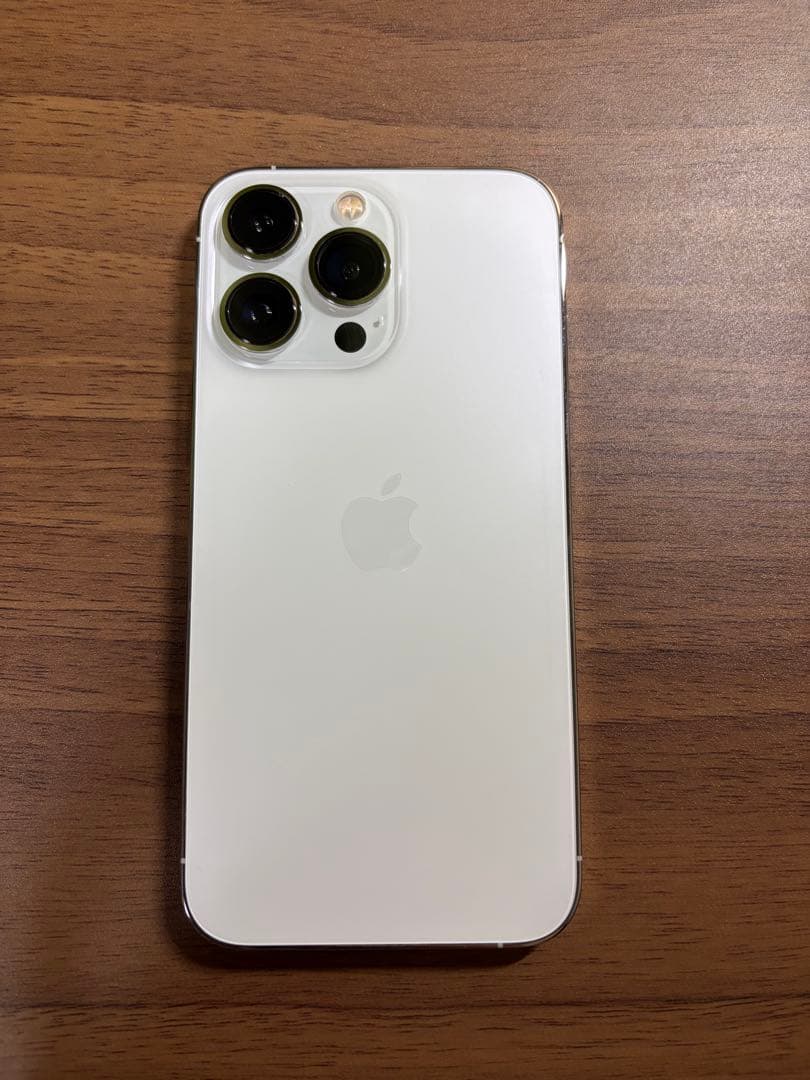 桜*★様 Apple iPhone 13 Pro シルバー 本体