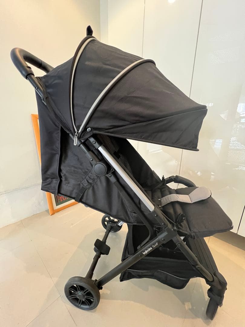 イングリッシーナ 折りたたみベビーカー ブラック　クイッド2