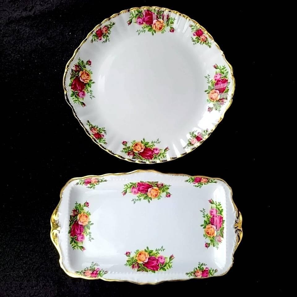 ●美品♪ロイヤルアルバート　オールドカントリーローズ　プレート　トレイ　2枚 3