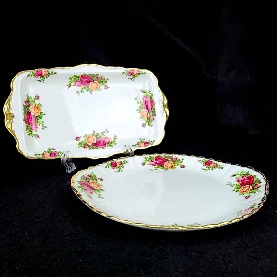 ●美品♪ロイヤルアルバート　オールドカントリーローズ　プレート　トレイ　2枚 3