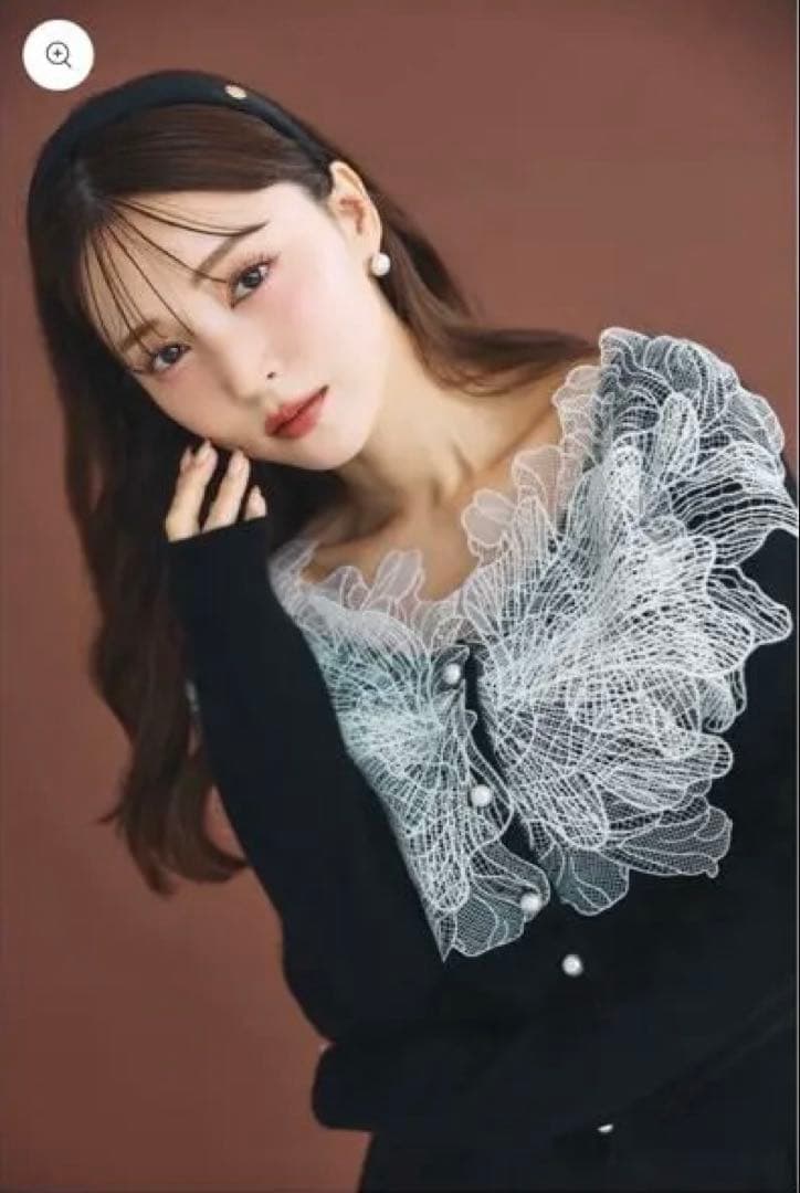 【poláura】レースフリルカーディガン【紙タグ付き】