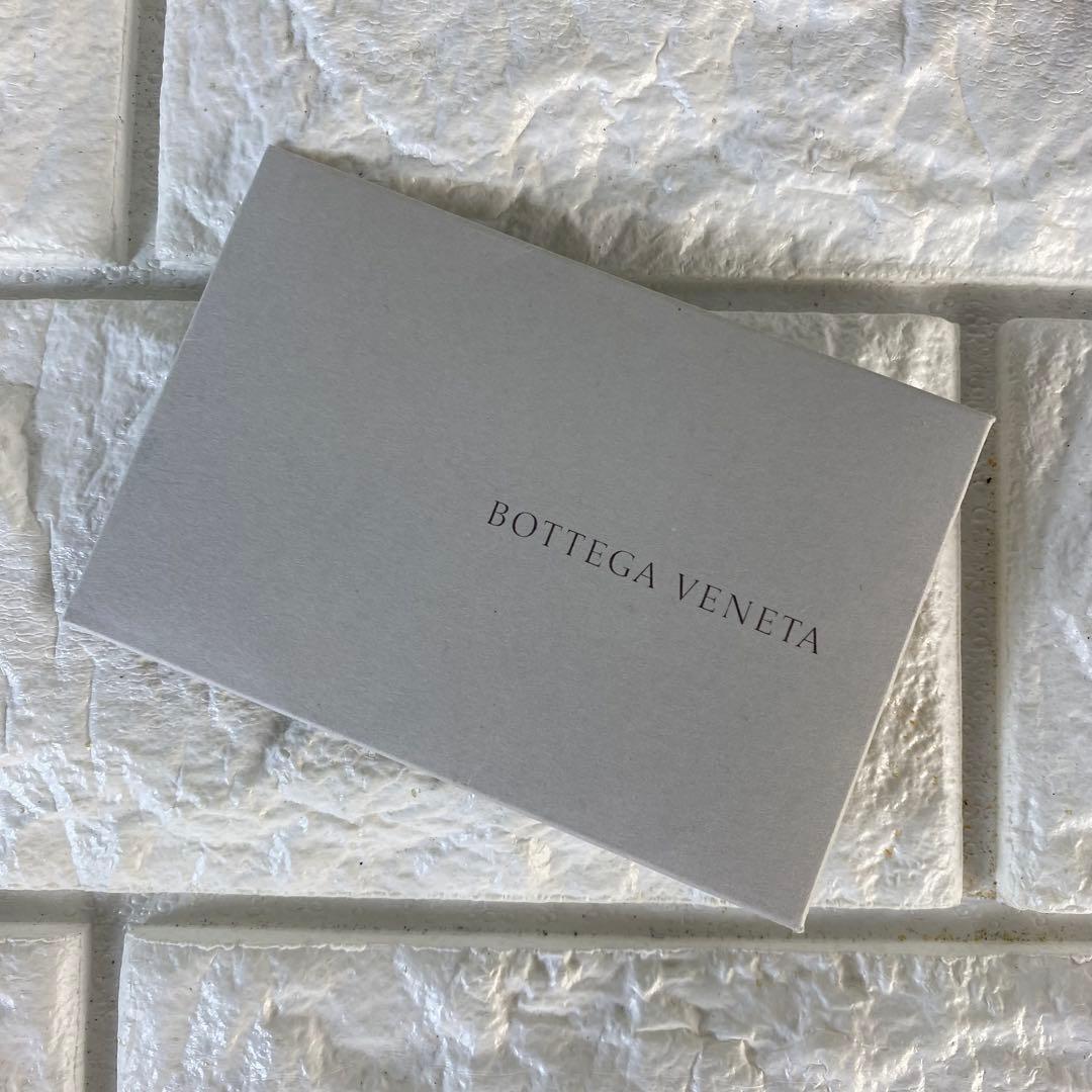 BOTTEGA VENETA イントレチャート レザー ベルト 90 ブラック
