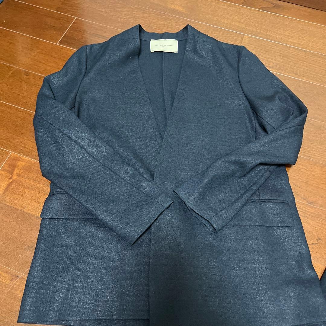 ユナイテッドアローズネイビーパンツスーツ ノーカラー