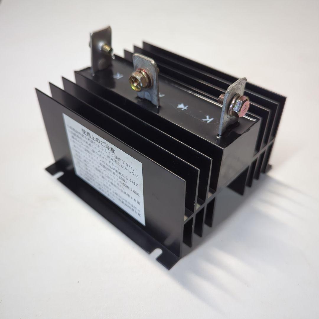 澤藤製 アイソレーター 充電分配器 SBI-100