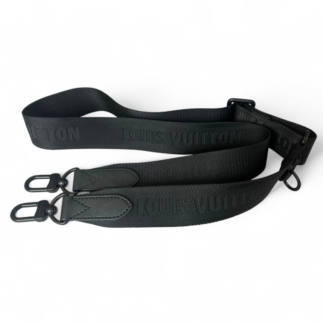 【極美品】ルイヴィトン　モノグラム　トリオメッセンジャー (パース無し)